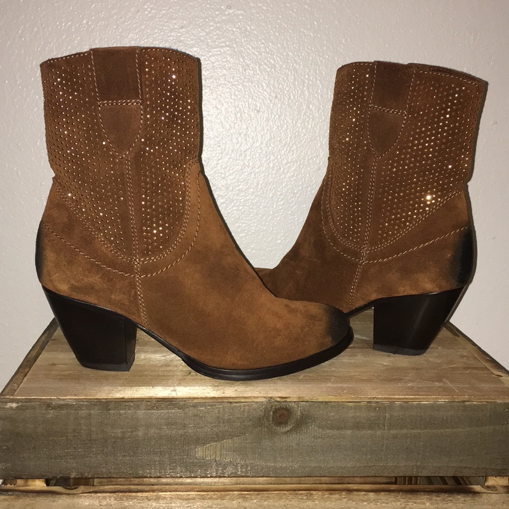 Russet brown boots